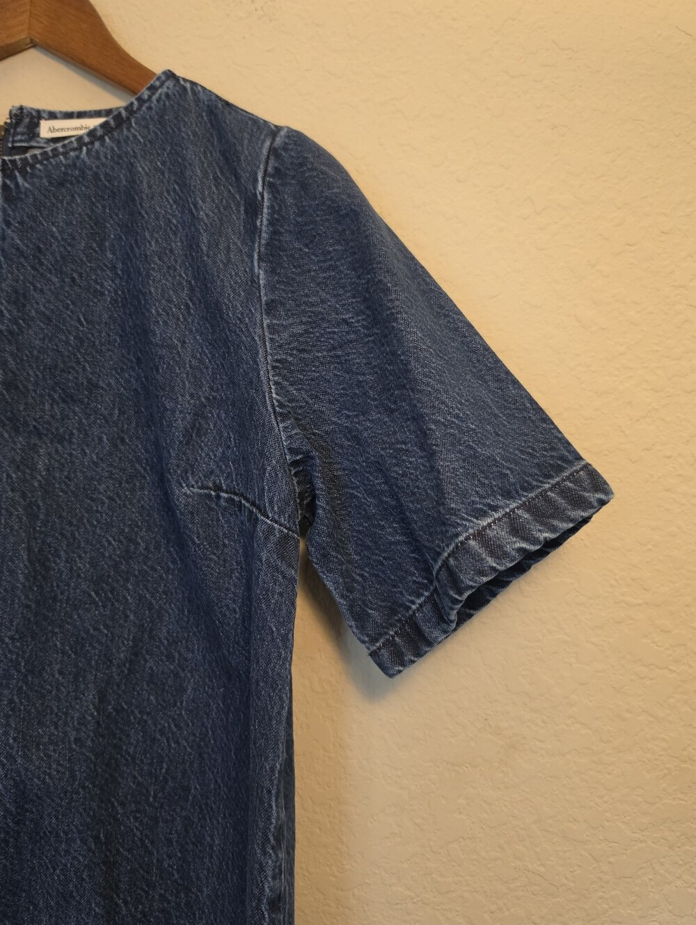 Abercrombie & Fitch Denim Shift Dress Womens Medium Dark Wash Classic 90s Retro - Picture 4 of 9